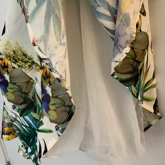 Spring dress - Picture 3 of 4